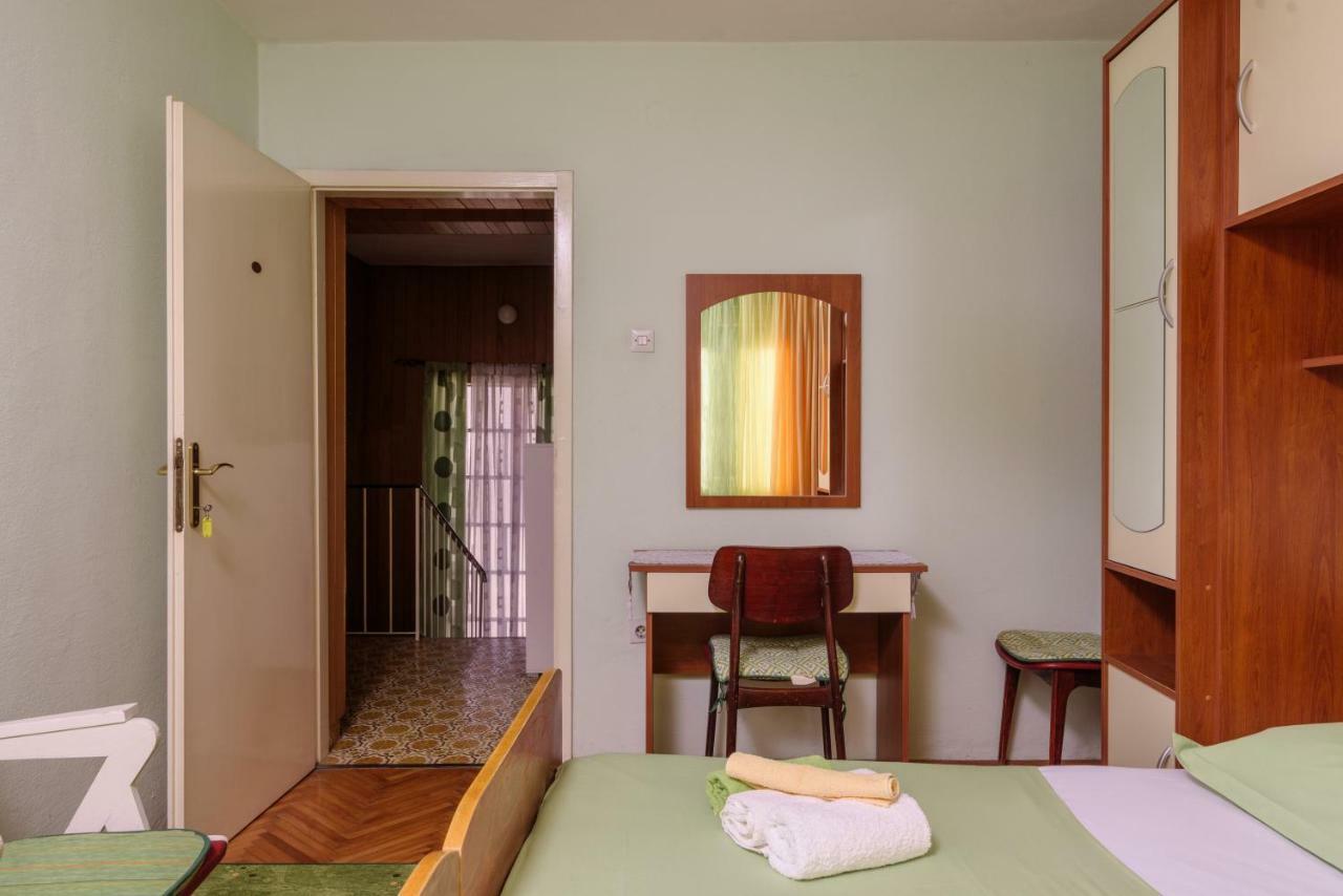 Rooms Mirjana - Centre Of Trogir Exteriér fotografie
