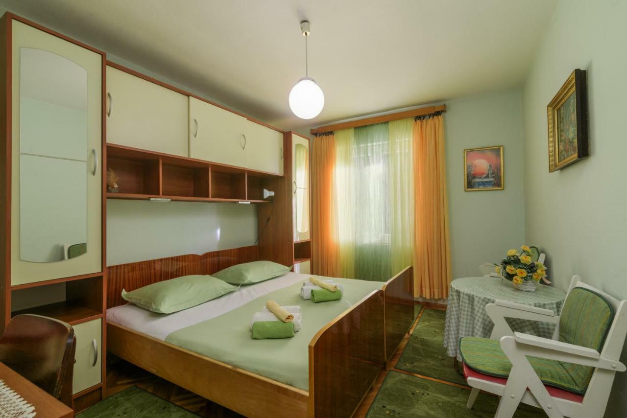 Rooms Mirjana - Centre Of Trogir Exteriér fotografie